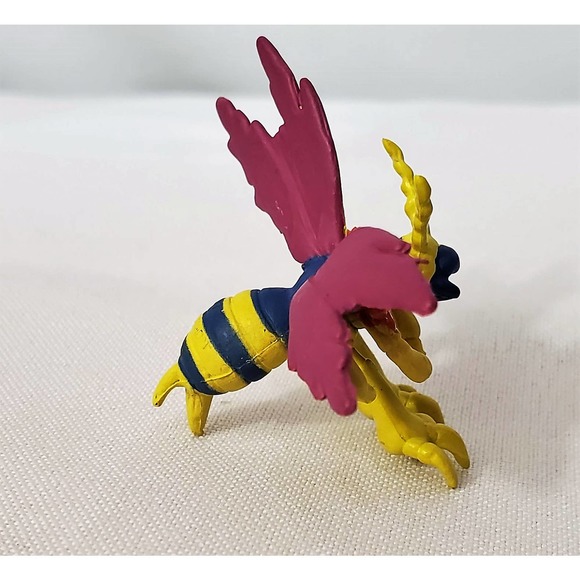 Digimon Bandai flymon figure 1.5" mini figure - Picture 3 of 3